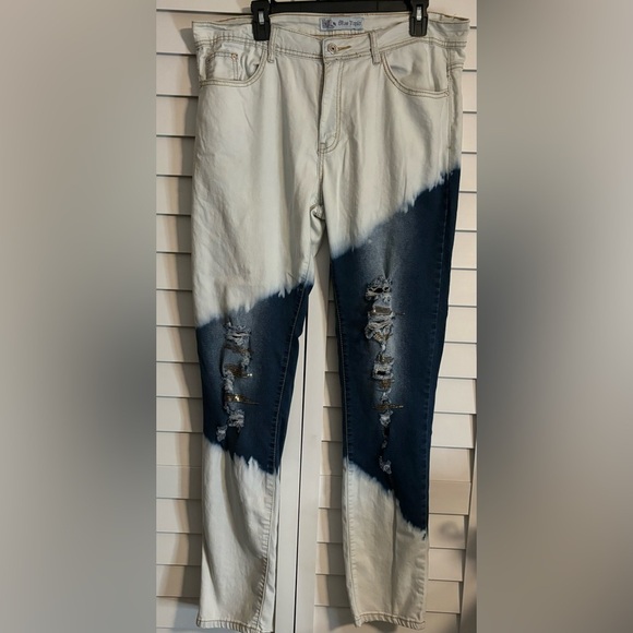 Blue Topic Distressed Woman Jeans Size 13/14‎ Stretch Soft Fall Clothes Chic - Picture 1 of 7